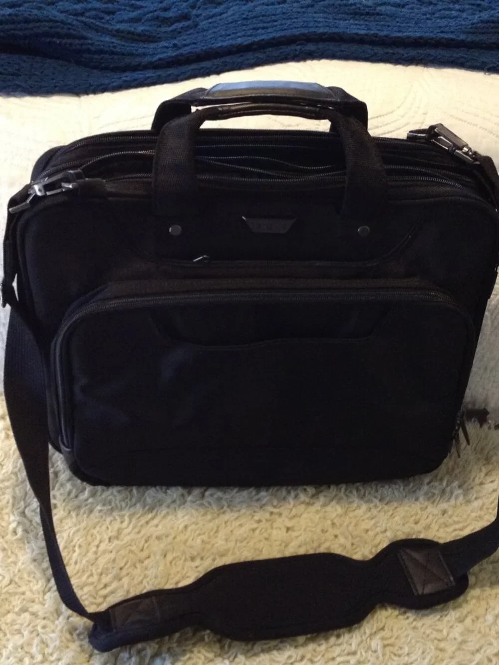 Targus Laptop/Travel Bag/Briefcase Black Professional Collegiate CEO on the Go